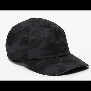 Lululemon fast and free hat/cap in camo multi- NWT
